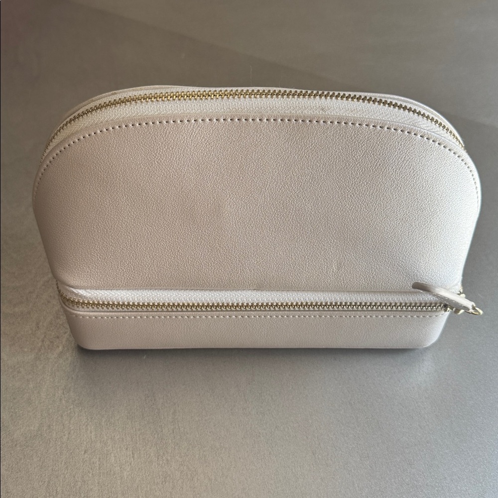 Elegant Cream Cosmetic Bag